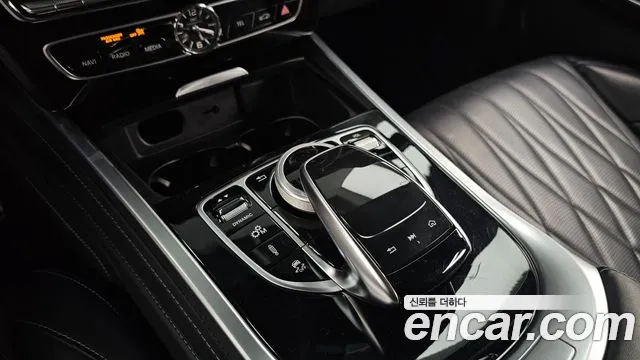 Mercedes-Benz G-Class — Фото автомобиля 28