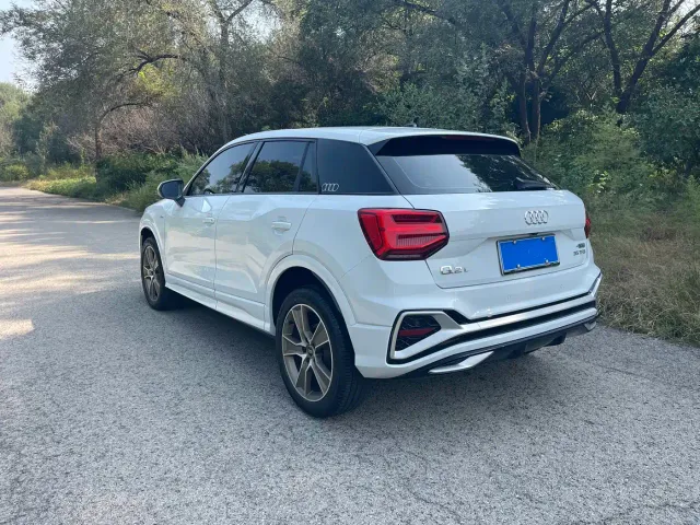Audi Q2L — Фото автомобиля 19