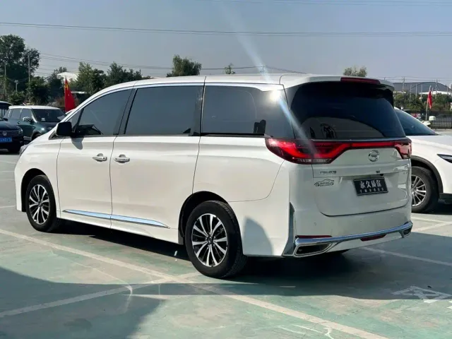 GAC Trumpchi M8 — Фото автомобиля 5