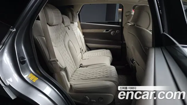 Genesis GV80 2.5T Бензин AWD — Фото автомобиля 12