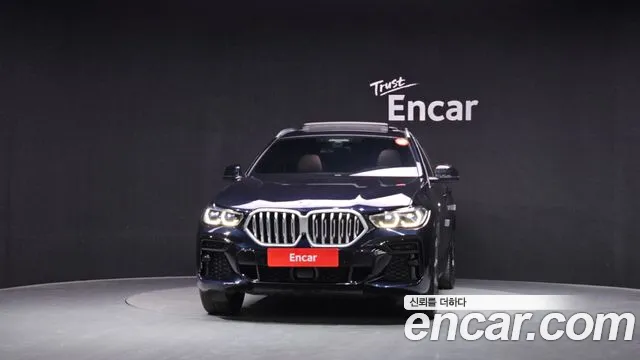 BMW X6 xDrive40i M Sport — Фото автомобиля 3