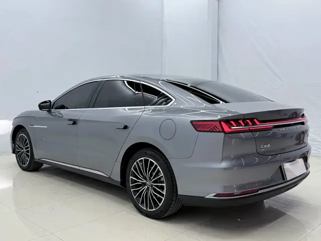 BYD Han — Фото автомобиля 14