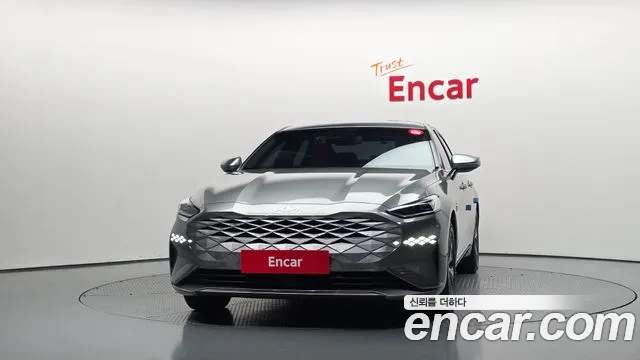 Kia K8 Hybrid — Фото автомобиля 3