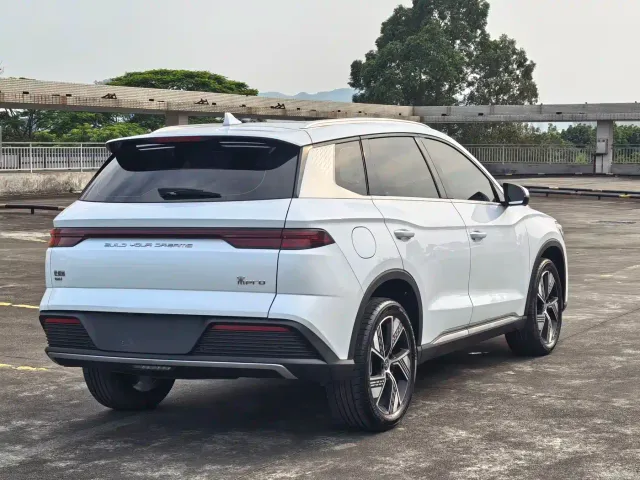 BYD Song Pro — Фото автомобиля 6