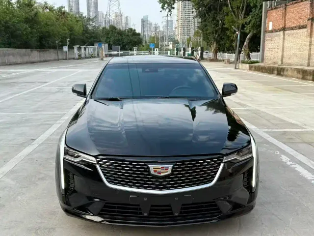 Cadillac CT4 — Фото автомобиля 2