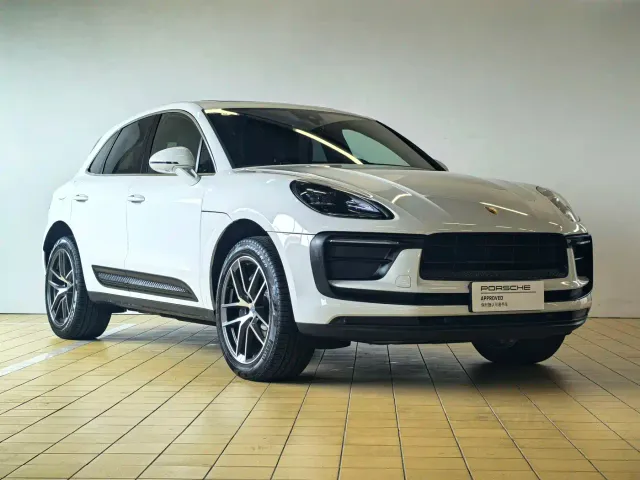 Porsche Macan — Фото автомобиля 3