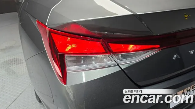 Hyundai AVANTE Avante (CN7) — Фото автомобиля 23