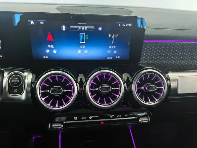 Mercedes-Benz GLB-Class — Фото автомобиля 14