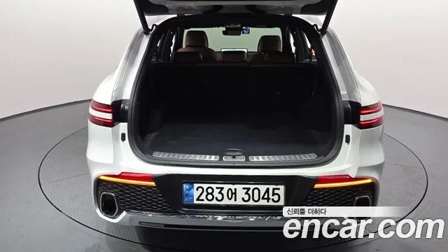 Genesis GV70 2.5T Бензин AWD — Фото автомобиля 16