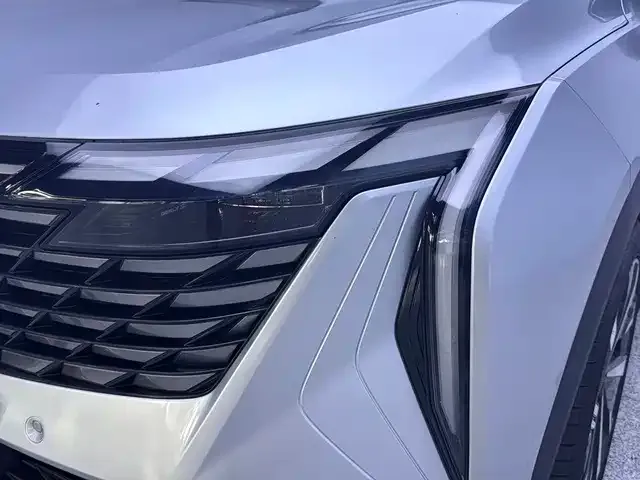 Geely Boyue L — Фото автомобиля 15