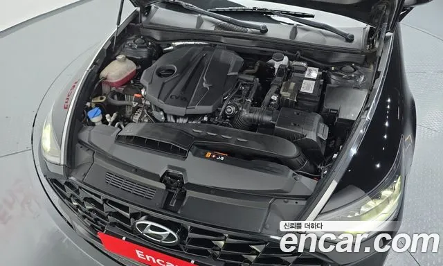 Hyundai Sonata — Фото автомобиля 9