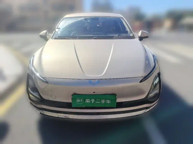 Wuling Starlight — Фото автомобиля 2