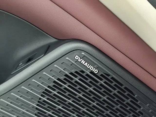 BYD Seal 07 DM-i — Фото автомобиля 13