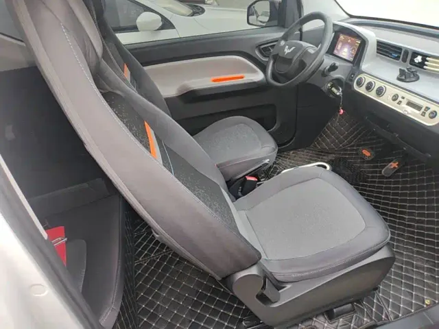 Wuling Hongguang Mini EV — Фото автомобиля 24