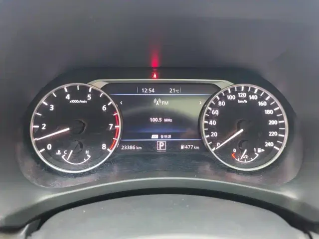 Nissan Sylphy — Фото автомобиля 14