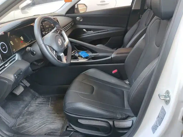 Hyundai Elantra — Фото автомобиля 7