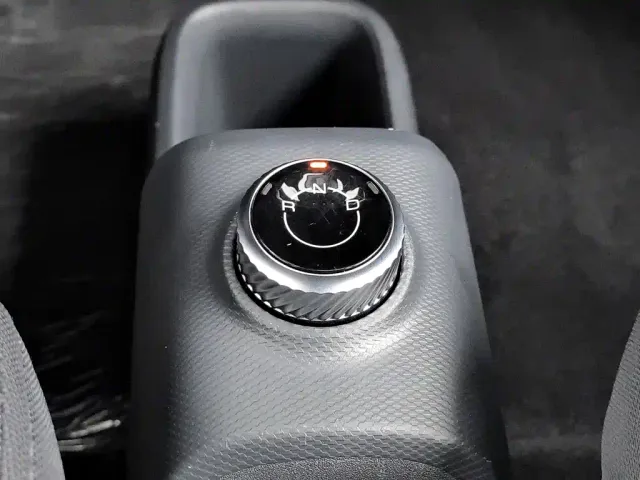Wuling Zhiguang NEV — Фото автомобиля 13
