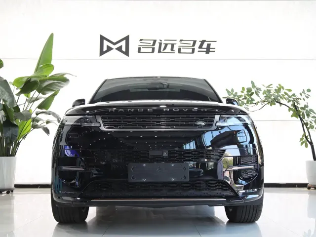 Land Rover Range Rover Sport 2023 400PS Dynamic SE — Фото автомобиля 2