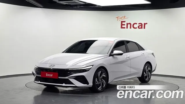 Hyundai AVANTE Новый Avante (CN7) — Фото автомобиля 6