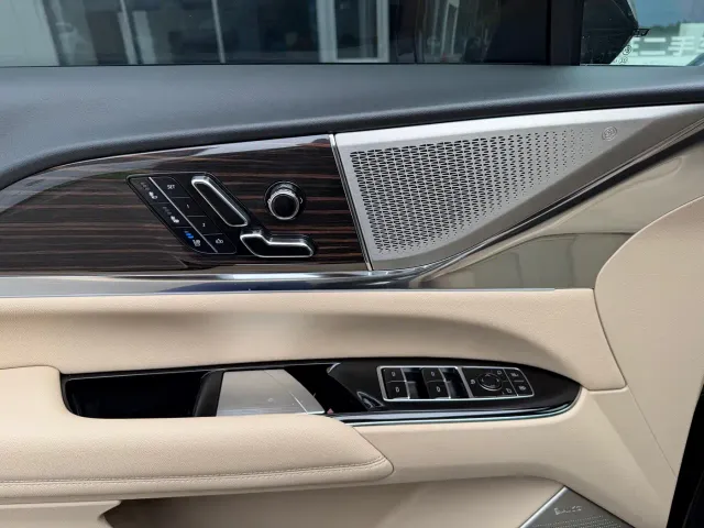 Cadillac XT5 — Фото автомобиля 6
