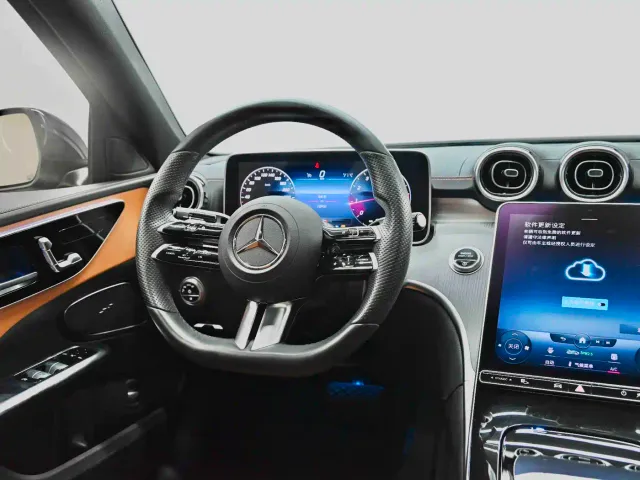 Mercedes-Benz C-Class — Фото автомобиля 20