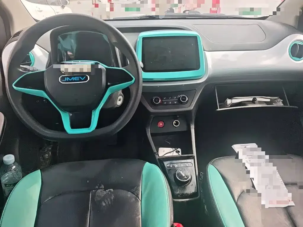 JMCG New Energy Little Kirin 2022 Agile Edition — Фото автомобиля 5