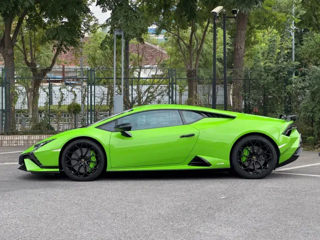 Lamborghini Huracan — Фото автомобиля 7
