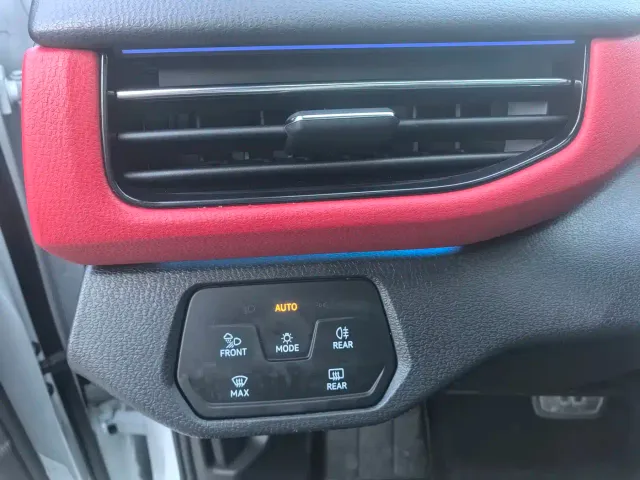 Volkswagen ID.4 X — Фото автомобиля 18