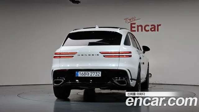 Genesis GV70 — Фото автомобиля 4