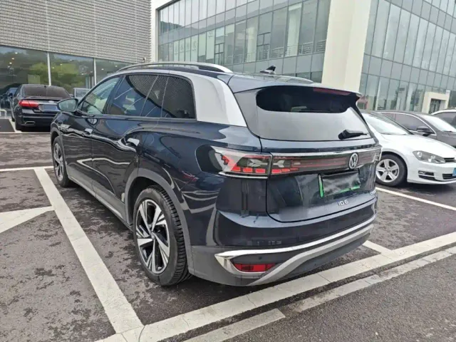 Volkswagen ID.6 Crozz — Фото автомобиля 23