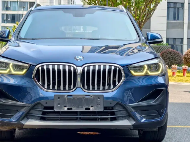 BMW X1 — Фото автомобиля 7