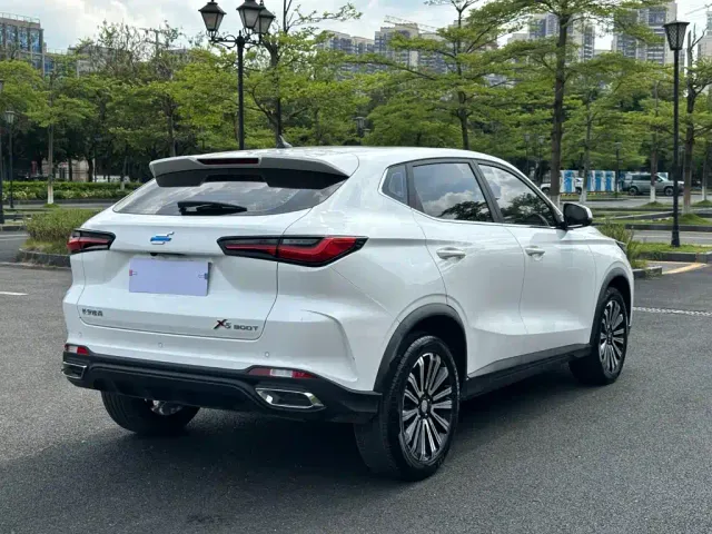Changan Oushang X5 — Фото автомобиля 16