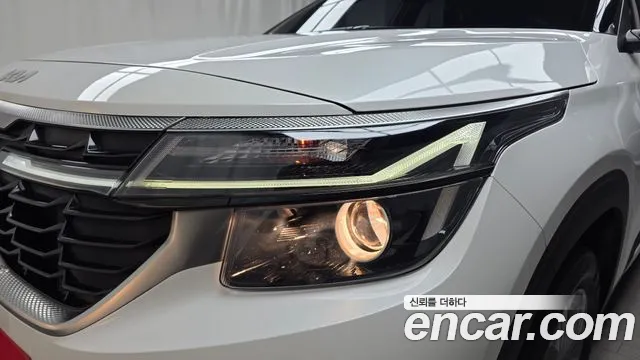 Kia Seltos Новый Seltos Бензин 2.0 2WD — Фото автомобиля 21