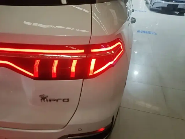 BYD Song Pro — Фото автомобиля 7