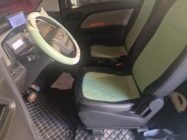 Wuling Hongguang Mini EV — Фото автомобиля 14
