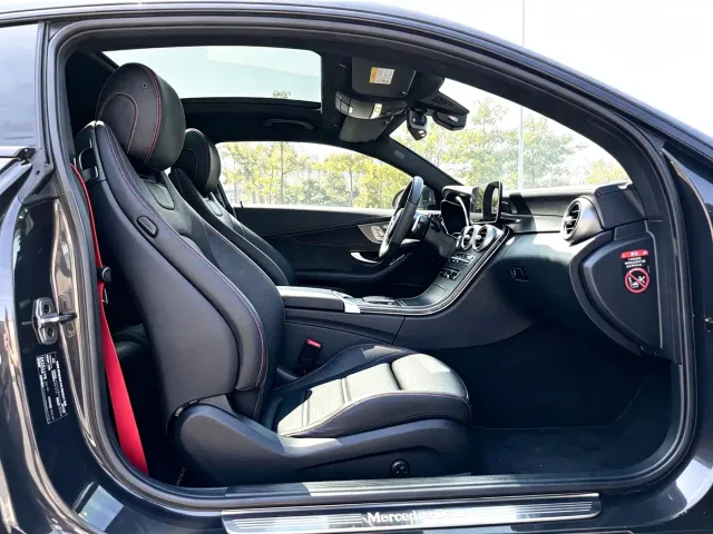 Mercedes-Benz C-Class — Фото автомобиля 10