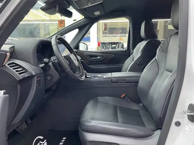 Toyota Vellfire — Фото автомобиля 8