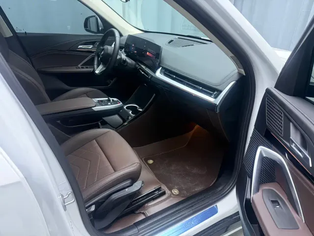 BMW X1 — Фото автомобиля 7