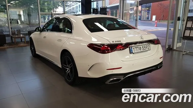 Mercedes-Benz E-Class W214 — Фото автомобиля 7