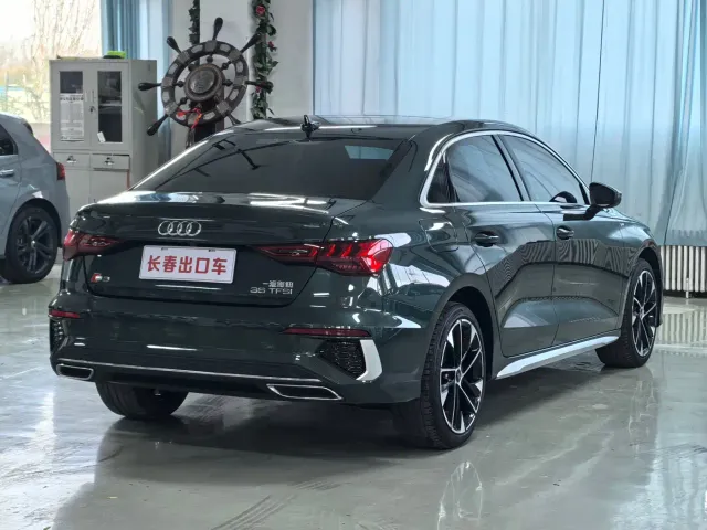 Audi A3 — Фото автомобиля 4
