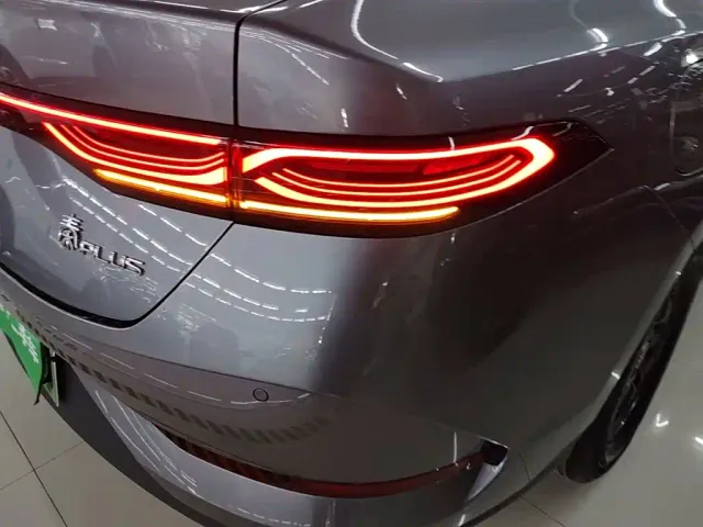 BYD Qin PLUS — Фото автомобиля 7