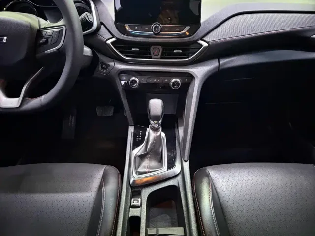 Chevrolet Orlando — Фото автомобиля 10
