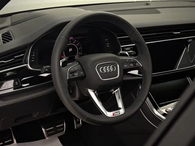Audi RS Q8 — Фото автомобиля 7