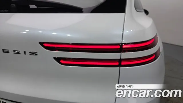 Genesis GV70 2.5T Бензин 2WD — Фото автомобиля 22
