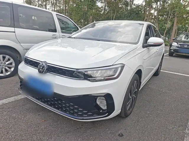 Фотография автомобиля — Volkswagen Lavida