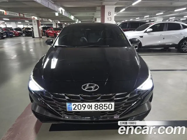 Hyundai AVANTE Avante (CN7) — Фото автомобиля 2