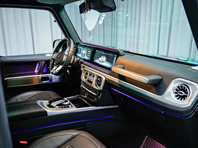 Mercedes-Benz G-Class — Фото автомобиля 19