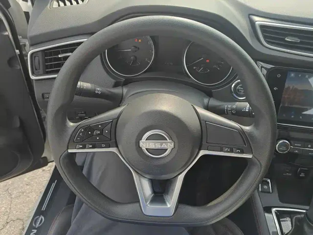 Nissan Qashqai — Фото автомобиля 15
