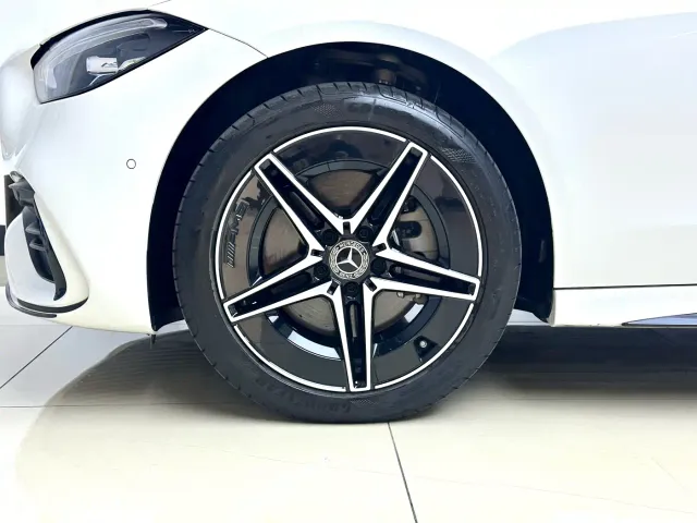 Mercedes-Benz C-Class — Фото автомобиля 21