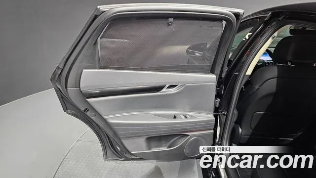 Genesis G80 RG3 — Фото автомобиля 14